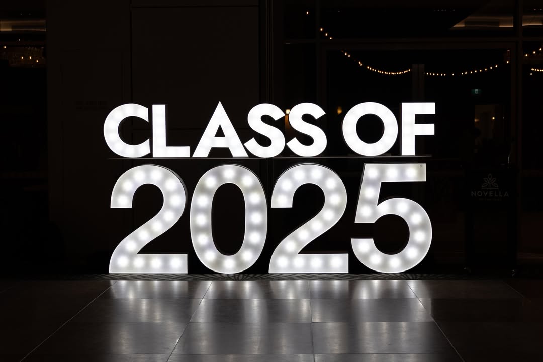 730118859123600_1419807270154752-1