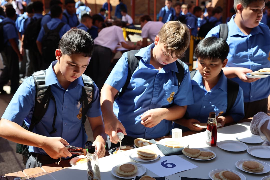 730118859123600_1485033316965480-1